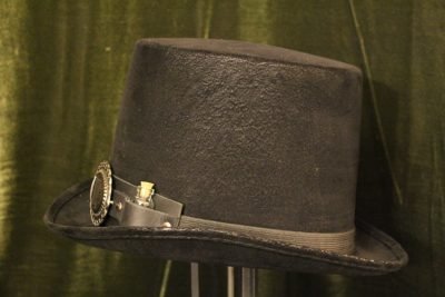 Hat, Coachman Style - Image 2